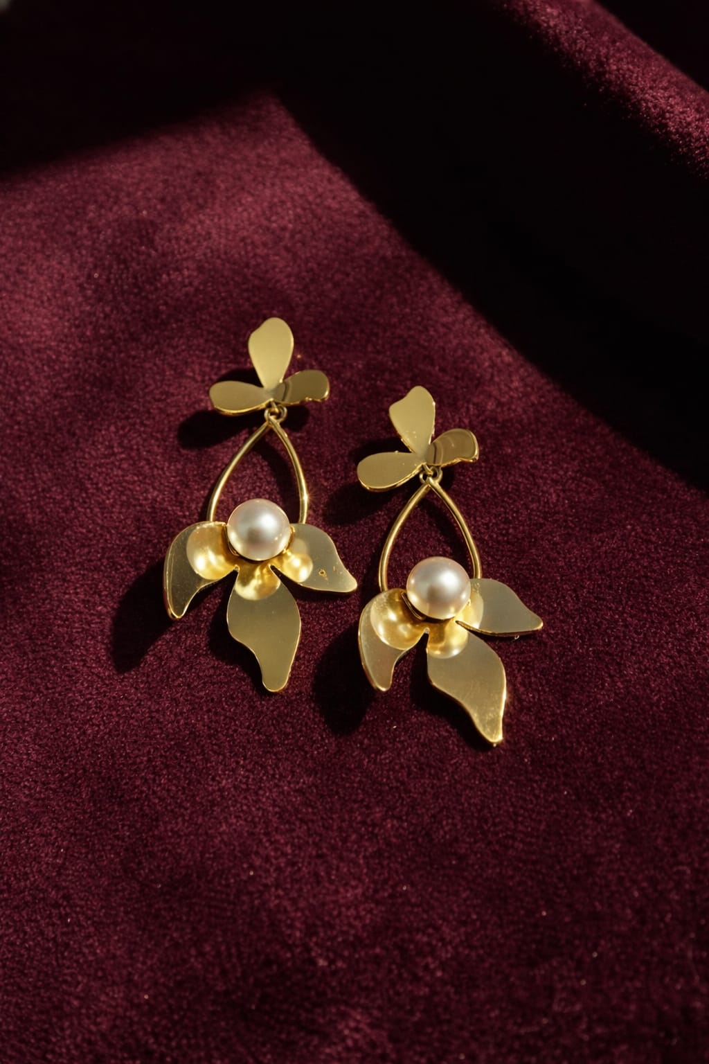 Pearl Floral Drop Earrings – Isha Elite