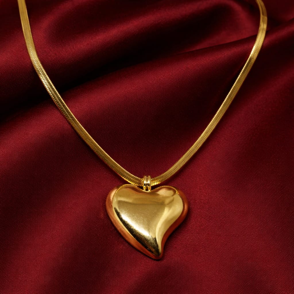 Golden Heart Pendant Necklace for Women | Minimal Gold Snake Chain Necklace | Isha Elite