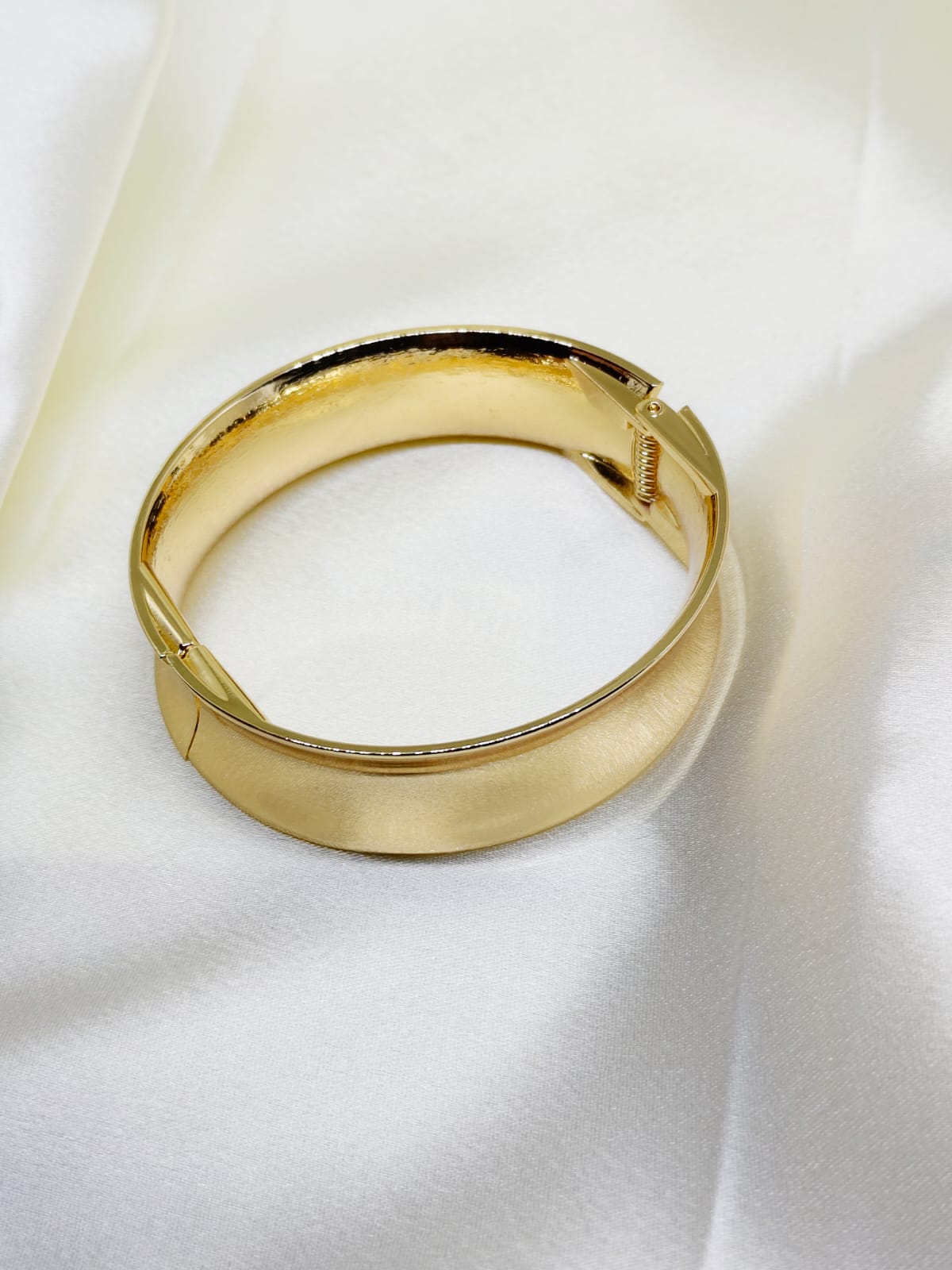 Luxe Curve Gold Statement Bangle for Women | Elegant Wide Designer Bracelet | Isha Elite